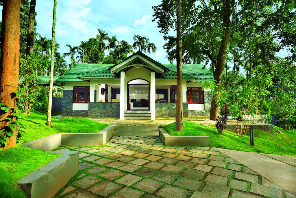 The Woods Resorts Wayanad Sultan Bathery Exterior photo